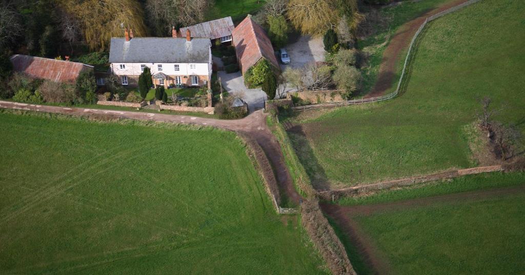 Catwell House Bed and Breakfast Williton Esterno foto
