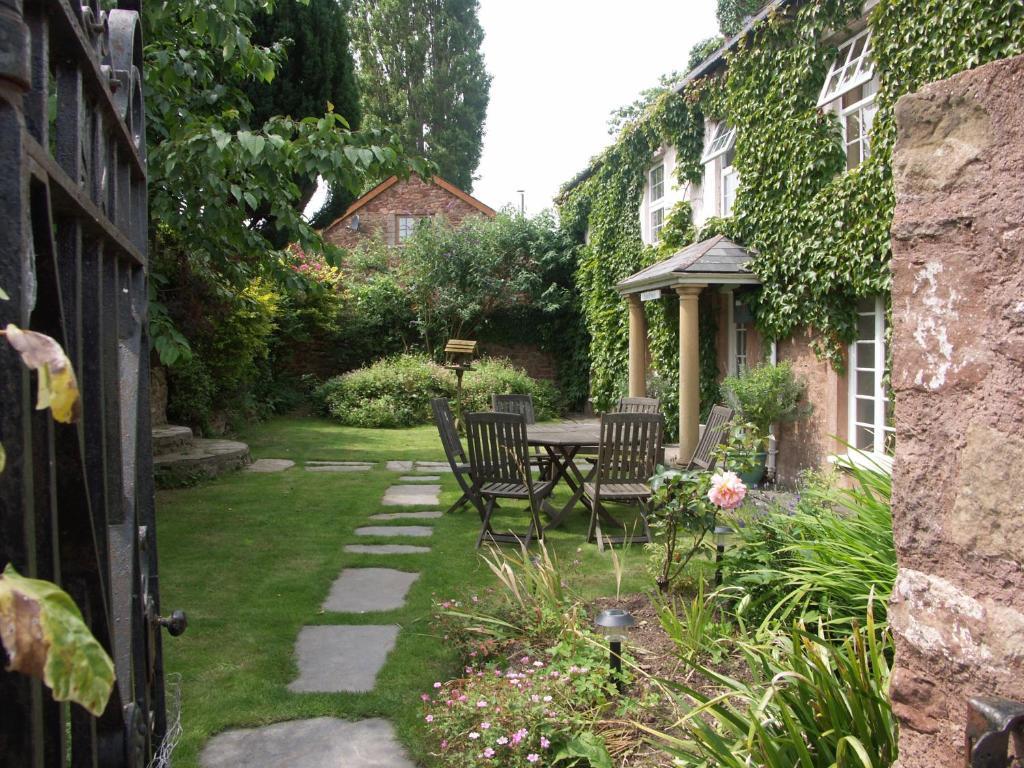 Catwell House Bed and Breakfast Williton Esterno foto